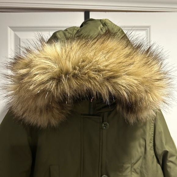 Tommy Hilfiger womens Khaki puffer jacket size large - Picture 2 of 8